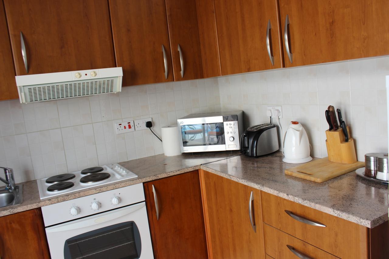 Diana Townhouse 2 Apartment Пафос Екстериор снимка