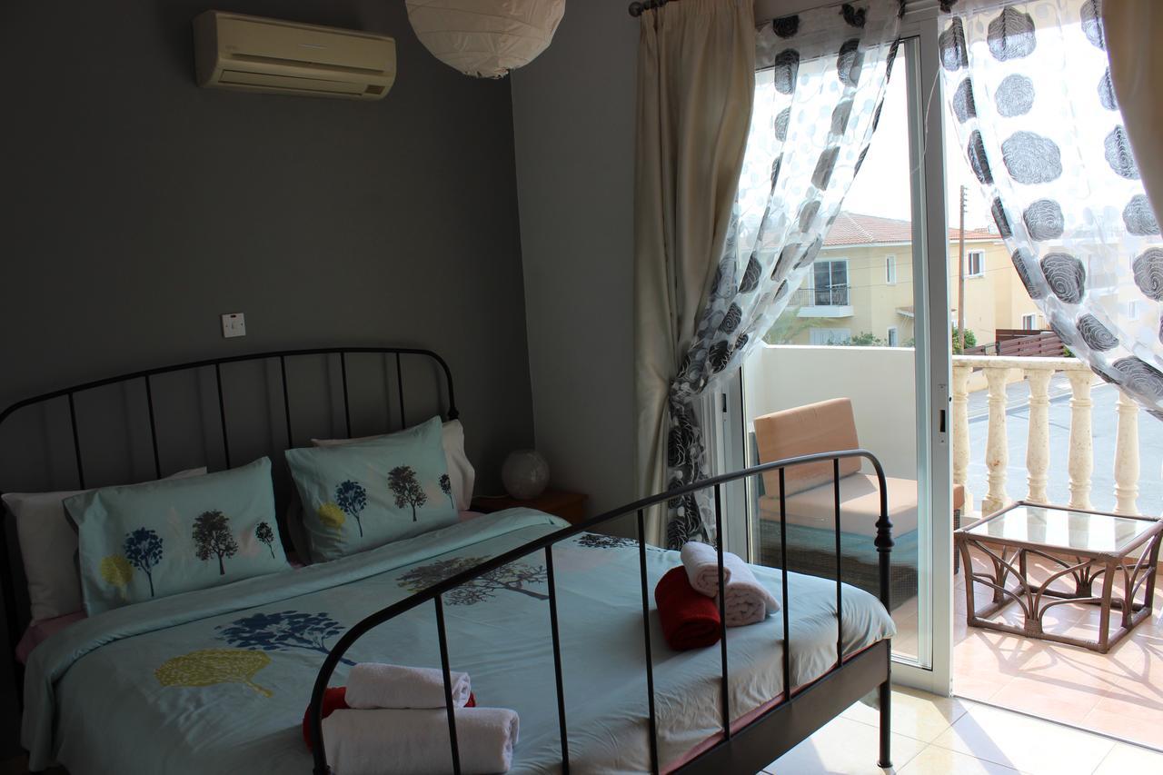 Diana Townhouse 2 Apartment Пафос Екстериор снимка